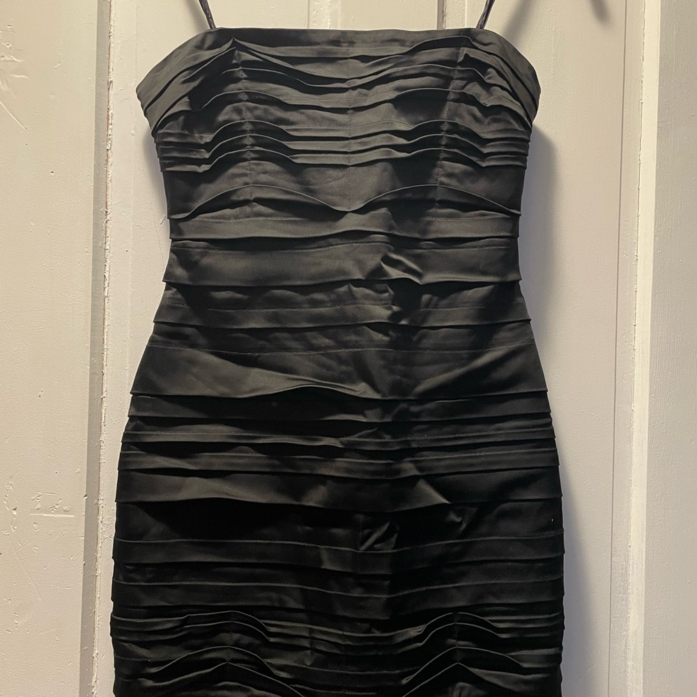 BCBGMaxAzria Black Ruched Mini Dress size 4